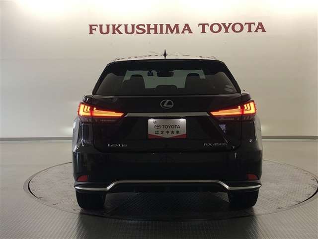 Lexus RX 8