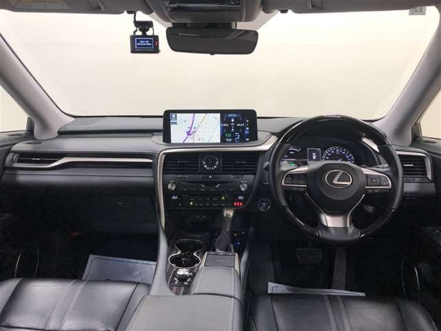 Lexus RX 9