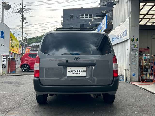 Toyota Succeed Van 6