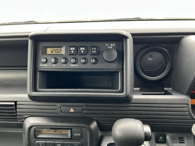 Honda N-VAN 11