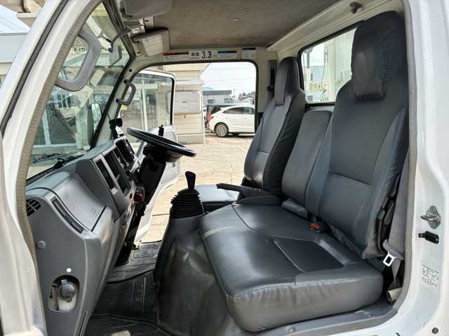 Isuzu Elf 9