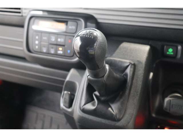 Honda N-VAN 5