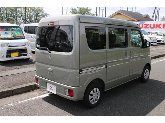 Suzuki Every 9