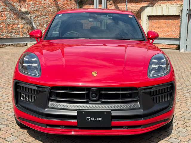 Porsche Macan 4