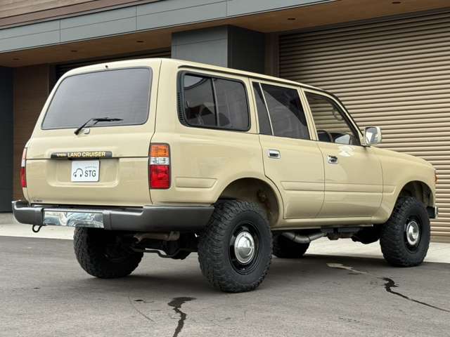 Toyota Land Cruiser 80 5