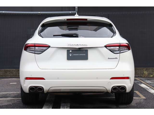 Maserati Levante 9