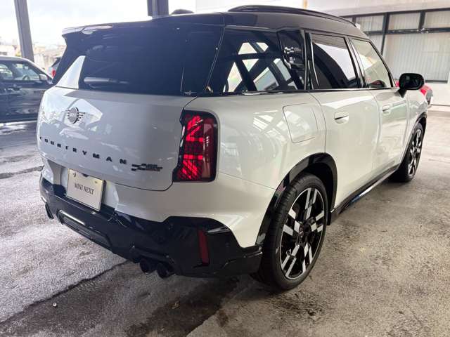 MINI Countryman 7