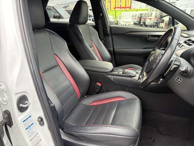Lexus NX 4