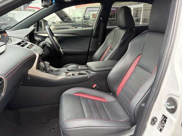 Lexus NX 7