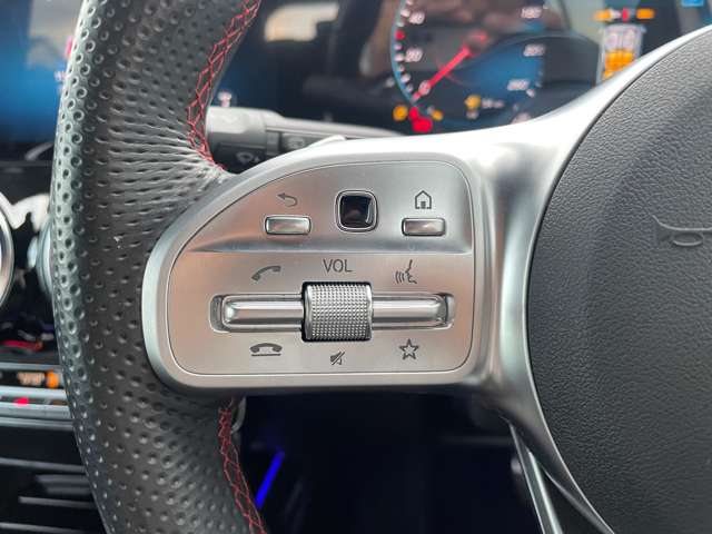 Mercedes-Benz GLB 8