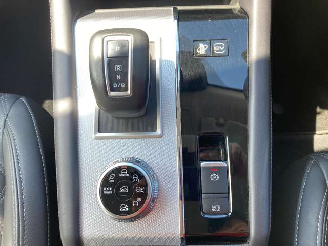 Mitsubishi Outlander 11