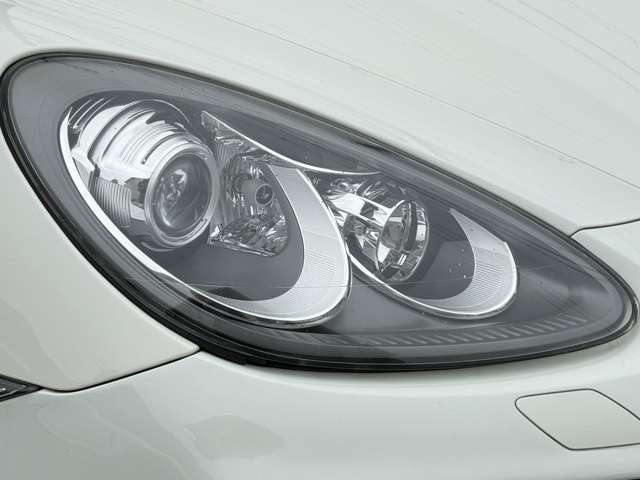 Porsche Cayenne 9