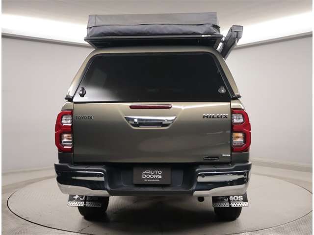 Toyota Hilux 4