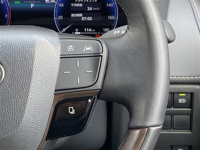 Toyota Alphard 8