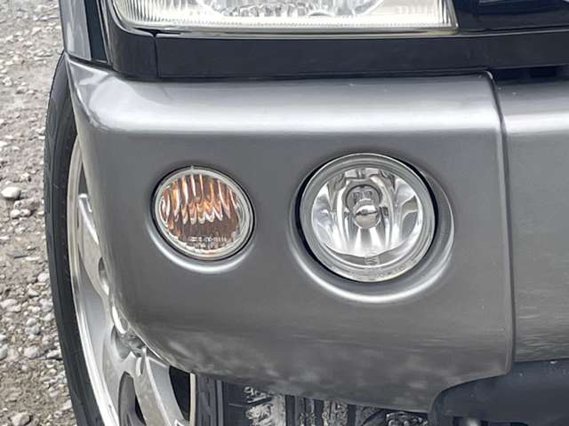 Mitsubishi Pajero Mini 11