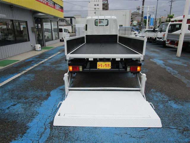 Isuzu Elf 5