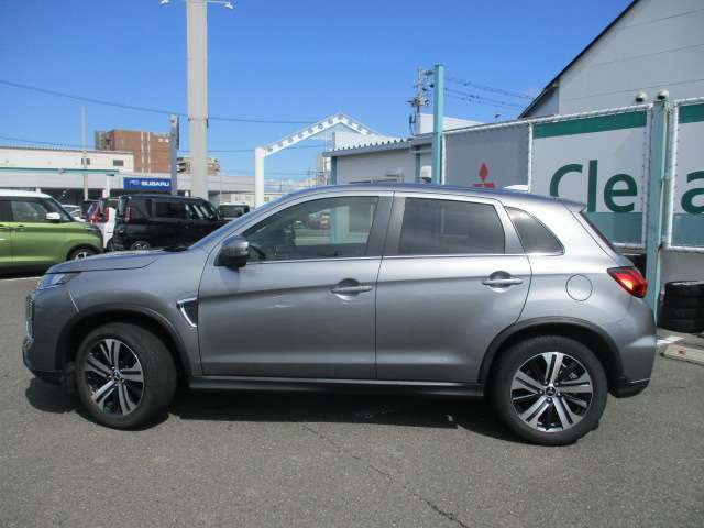 Mitsubishi RVR 9