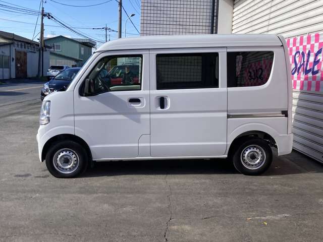 Nissan NV100 Clipper 5