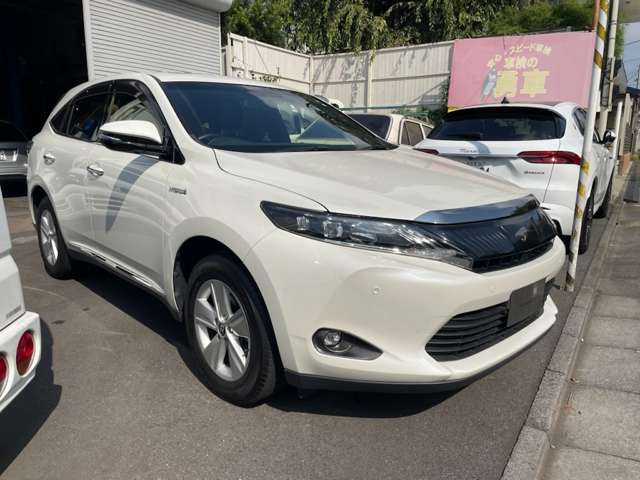 Toyota Harrier 4