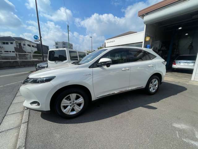 Toyota Harrier 5