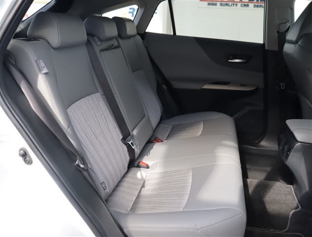 Toyota Harrier 9