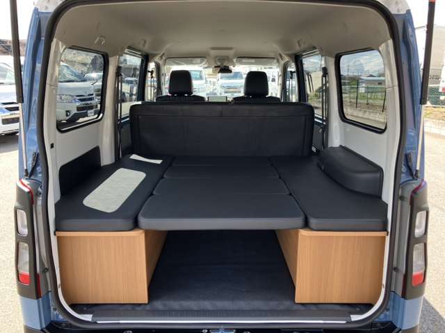 Toyota Town Ace Van 4