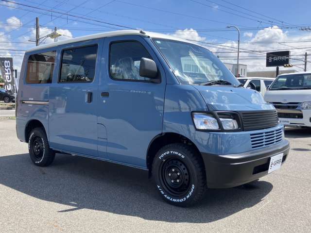 Toyota Town Ace Van 9