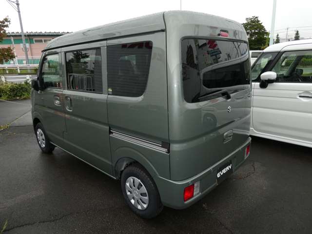 Suzuki Every 2