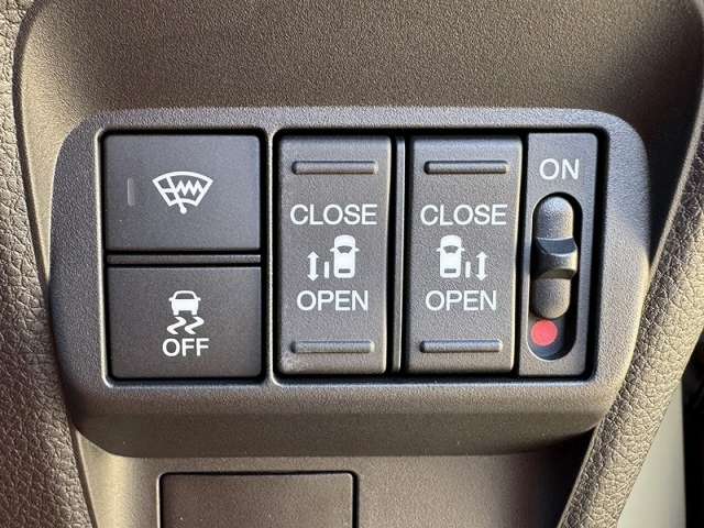Honda Freed 4