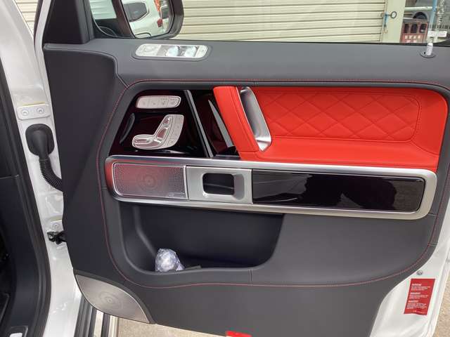 Mercedes-Benz G-Class 7