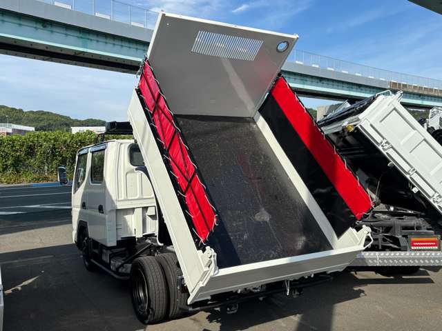 Mitsubishi Fuso Canter 6