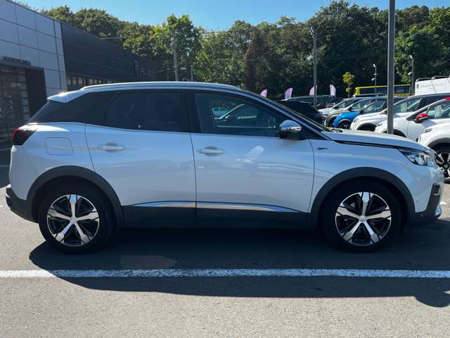 Peugeot 3008 7