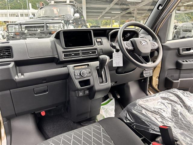 Daihatsu Atrai 11