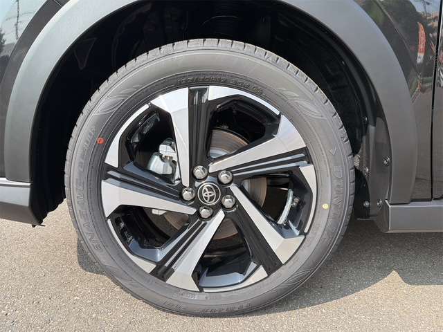 Toyota Raize 6
