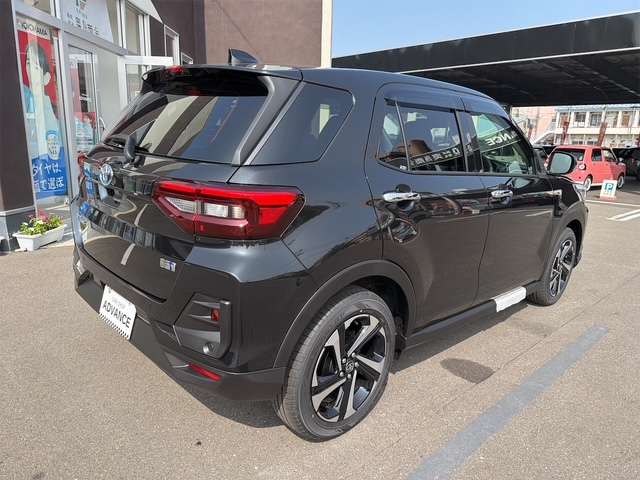 Toyota Raize 8