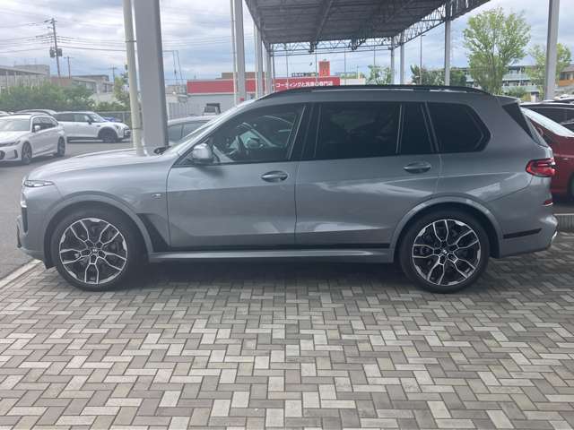 BMW X7 4