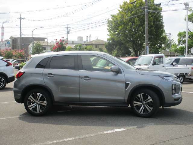 Mitsubishi RVR 5