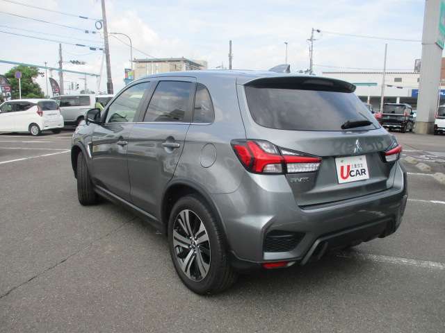 Mitsubishi RVR 8