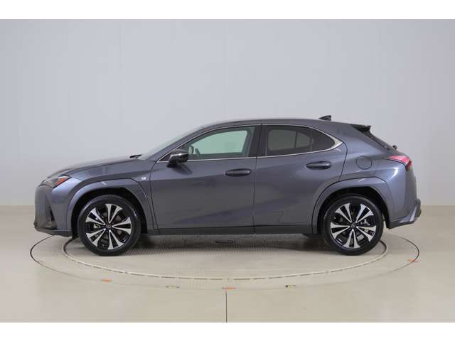 Lexus UX 3