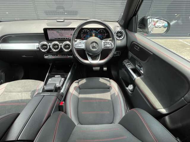 Mercedes-Benz GLB 7