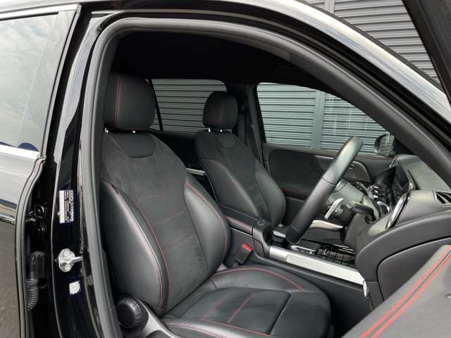 Mercedes-Benz GLB 10