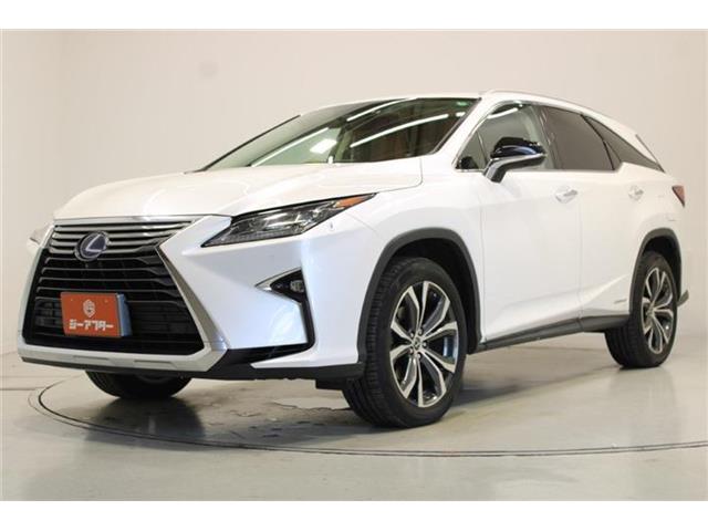 Lexus RX 9