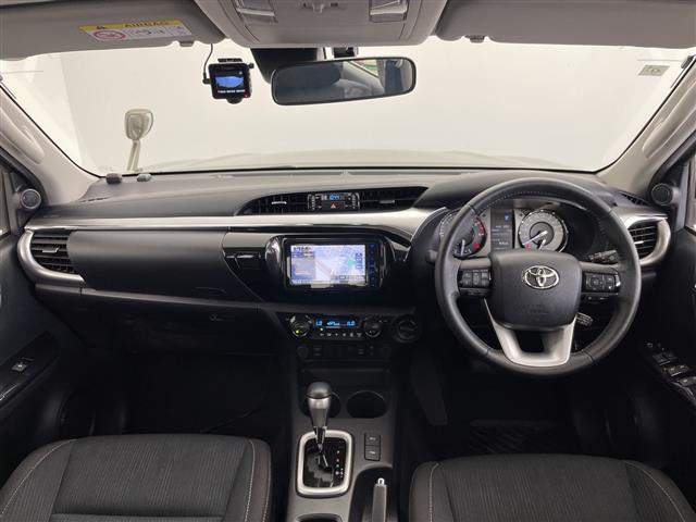 Toyota Hilux 4
