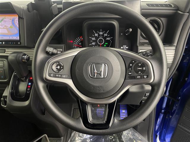 Honda N-VAN 12