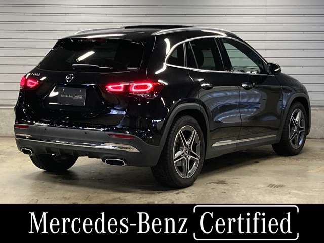 Mercedes-Benz GLA-Class 4