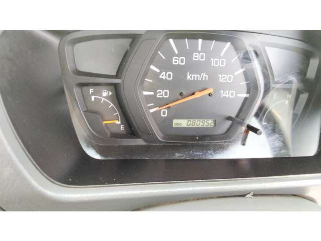 Mitsubishi Minicab Truck 11