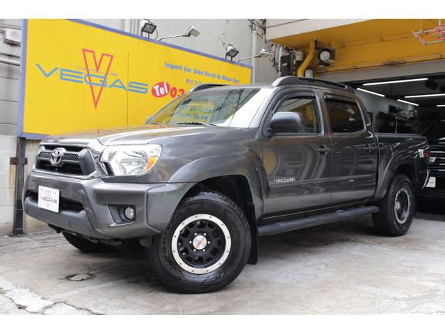Toyota Tacoma 2