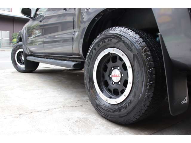 Toyota Tacoma 10