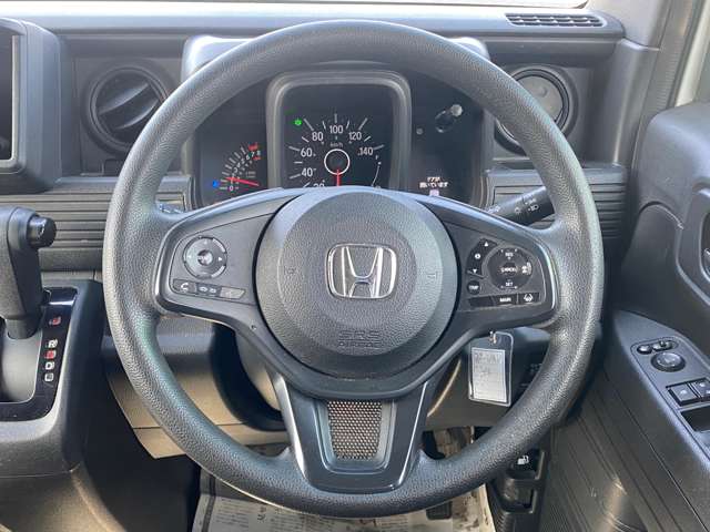 Honda N-VAN 11