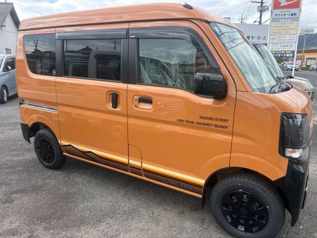 Suzuki Every 3